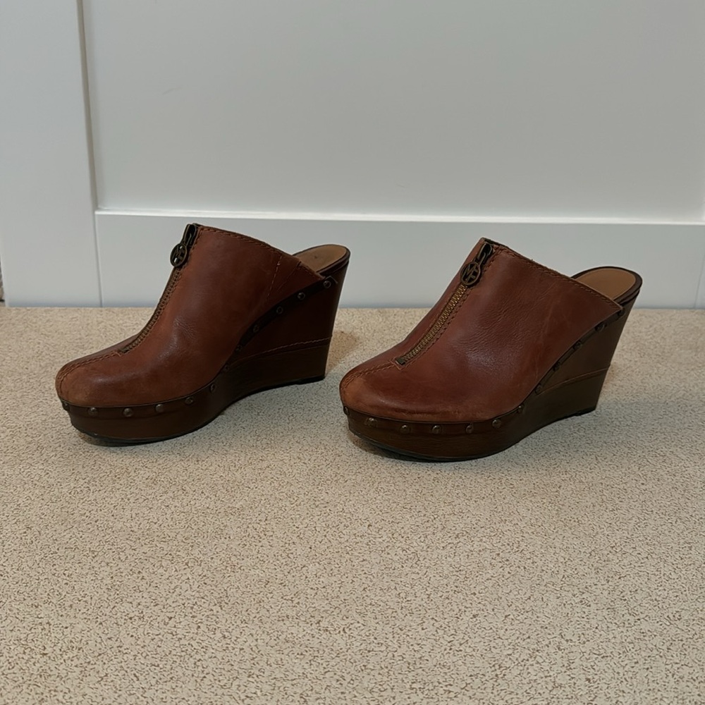 Marc Fisher Leather Corky Wedge